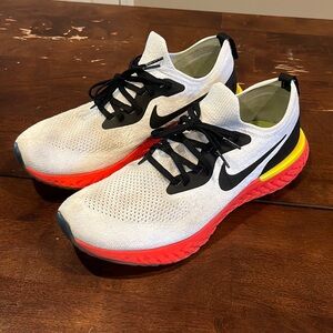 Nike Epic React Flyknit